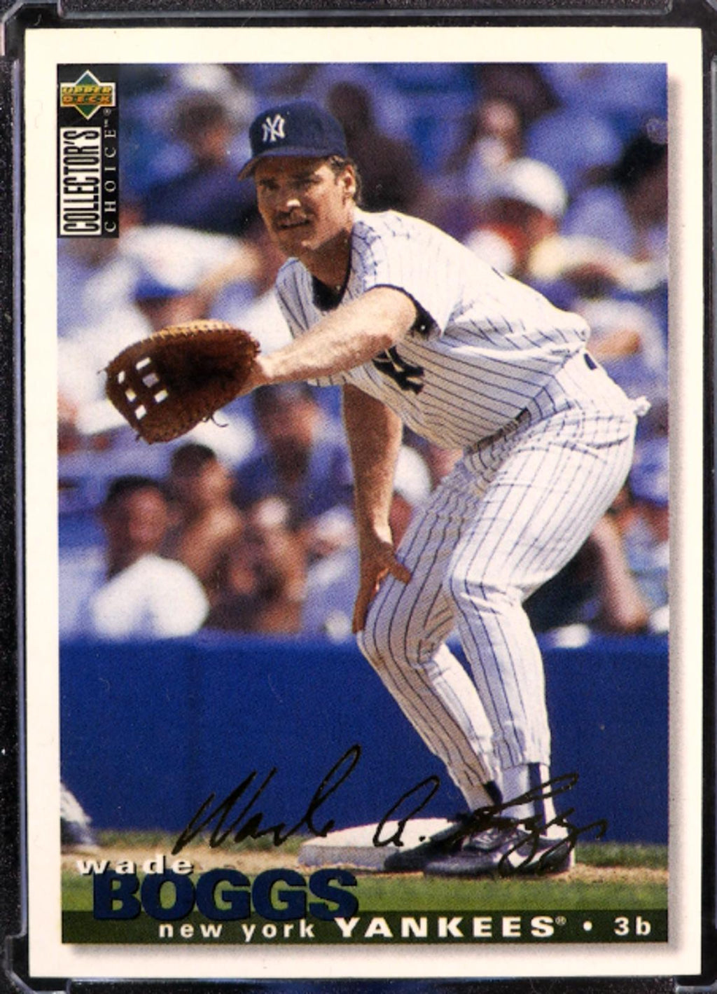 1995 Collector's Choice Wade Boggs #520 Gold Signature