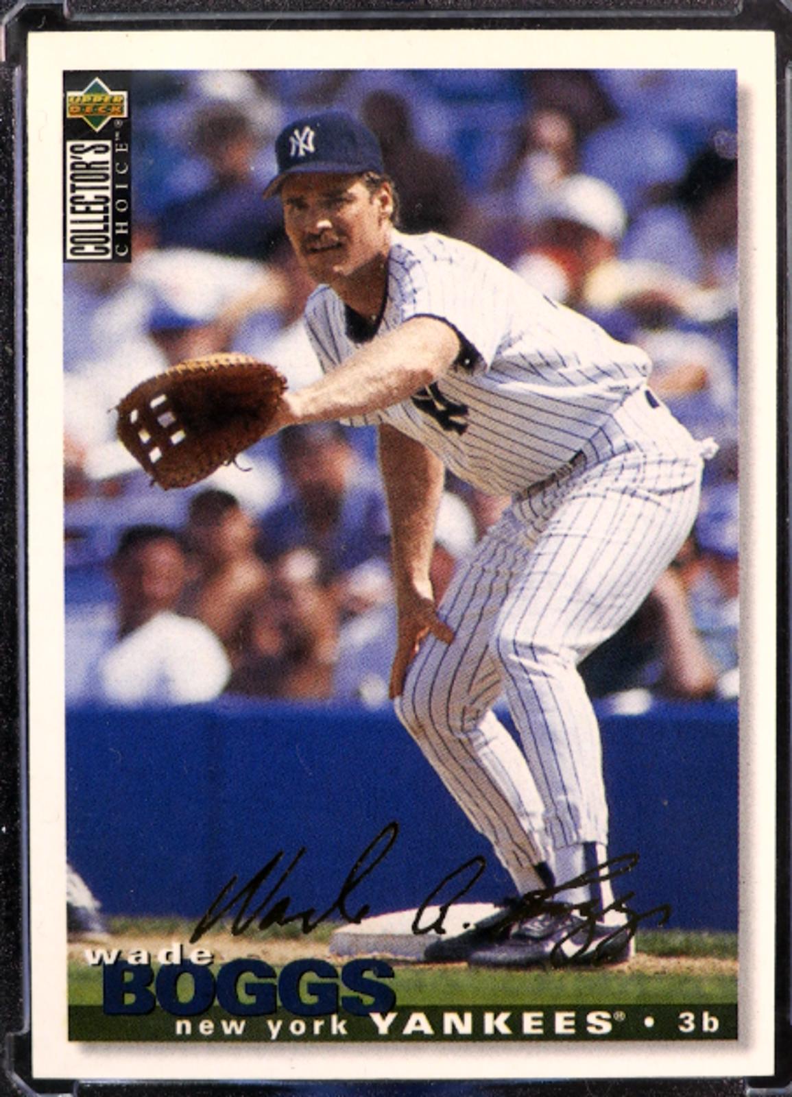 1995 Collector's Choice Wade Boggs #520 Gold Signature